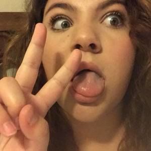 Meet your Posher, Arianna